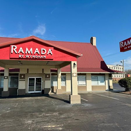 Ramada By Wyndham Lumberton酒店 外观 照片